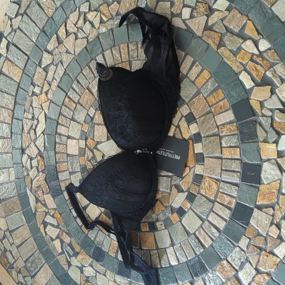 Black Ann Summers Sexy Lace Plunge Bra 34B